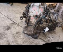 cambio manuale nissan x trail 2.2 diesel 8H5