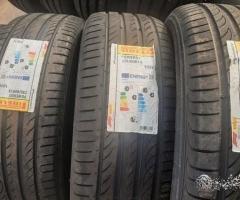 4 gomme nuove 235 60 18 Pirelli