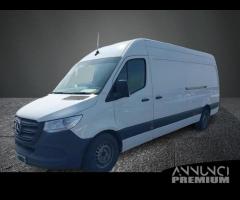 2021 MERCEDES BENZ SPRINTER 3