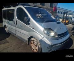 Ricambi Opel Vivaro 2.5 DCI 2006