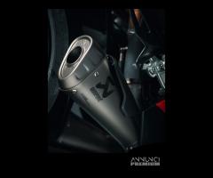 Silenziatori akrapovic per ducati v4 /s/r