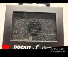 Tappo Carico olio Rizoma per Ducati V4