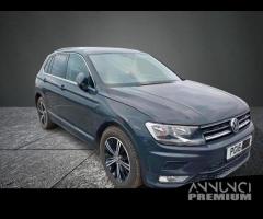 2016 VOLKSWAGEN TIGUAN SE