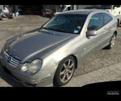 Ricambi Mercedes Classe C SportCoupé C220 2005 - 1