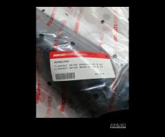 Coppia Fianchetti Nero Lucidi per Ducati Monster - 6