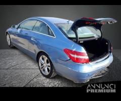 2010 MERCEDES BENZ E250 BLUEE