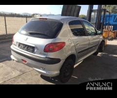 Ricambi Peugeot 206 1.4 HDI 5 porte 2005