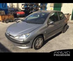 Ricambi Peugeot 206 1.4 HDI 5 porte 2005