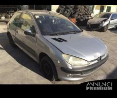 Ricambi Peugeot 206 1.4 HDI 5 porte 2005