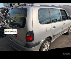 Ricambi usati Renault Espace 2.2 Diesel 2000 - 3