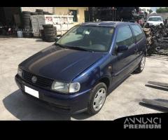 Ricambi Volkswagen Polo 99 1.0 Benz