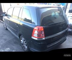 Ricambi Opel Zafira 1.9 CDTI 2009