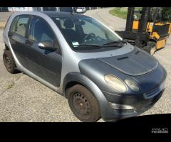 Ricambi Smart ForFour 1.1 Benzina 2006 - 1