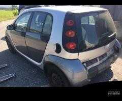 Ricambi Smart ForFour 1.1 Benzina 2006 - 4