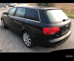 Ricambi usati Audi A4 Avant B7 3.2 Benzina 2007