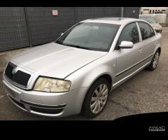 Ricambi Skoda Superb 2.0 TDI 2006