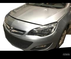 Ricambi Opel Astra J 1.4 Turbo benzina SW 2013