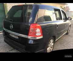 Ricambi Opel Zafira 1.8 benzina 2010