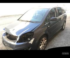 Ricambi Opel Zafira 1.8 benzina 2010