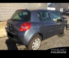 Ricambi Renault Clio 1.2 B. 5 porte 2007