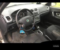 Ricambi per Skoda Roomster 1.6 Benzina 2008