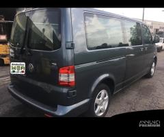 Ricambi Volkswagen Transporter T5 Caravelle 2.5TDI