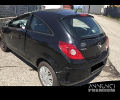 Ricambi Opel Corsa 1.2 B. - 1.3 MJet 2008 3 porte - 6