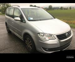 Ricambi Volkswagen Touran 1.9 TDI 2009 - 2