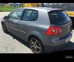 Ricambi Volkswagen Golf 5 1.6 Benzina 2006 - 4