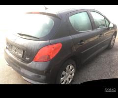 Ricambi Peugeot 207 1.4 HDI 5 porte 2007