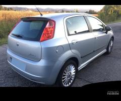 Ricambi Fiat Grande Punto 1.3 90 CV MultiJet 2006