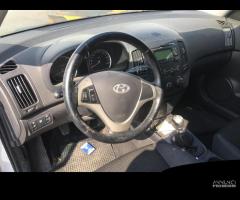 Ricambi Hyundai i30 1.4 Benzina / GPL 2011 - 6