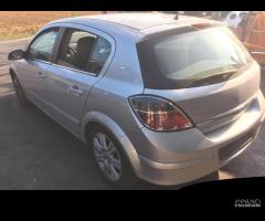 Ricambi Opel Astra 1.7 CDTI 2008