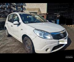 Ricambi Dacia Sandero 1.4 Benzina/GPL 2010 - 2