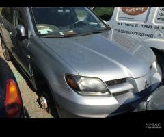 Ricambi Mitsubishi Outlander 2.0 16V 136 cv 2004