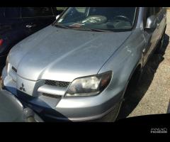 Ricambi Mitsubishi Outlander 2.0 16V 136 cv 2004