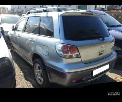 Ricambi Mitsubishi Outlander 2.0 16V 136 cv 2004