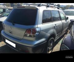 Ricambi Mitsubishi Outlander 2.0 16V 136 cv 2004