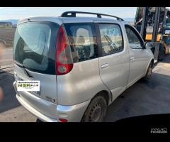 Ricambi Toyota Yaris Verso 1.3 Benzina 2000 - 4