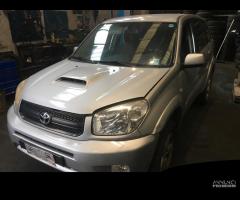 Ricambi usati Toyota Rav 4 2.0 Diesel 2004 - 2