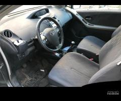 Ricambi Toyota Yaris 1.4 Benzina 2009 - 6