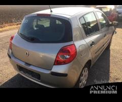 Ricambi Renault Clio 1.2 B. 5 porte 2007 - 1