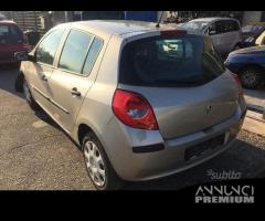 Ricambi Renault Clio 1.2 B. 5 porte 2007 - 5