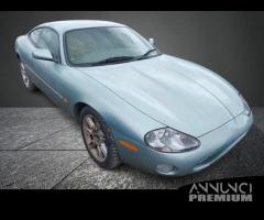 2001 JAGUAR XK8 COUPE - 1