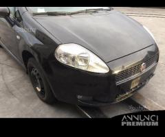 Ricambi Fiat Grande Punto 1.3 Mjet 95cv 5 porte