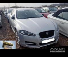 Jaguar xf 3.0d 306dt per ricambi