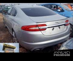 Jaguar xf 3.0d 306dt per ricambi