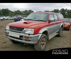 Mitsubishi l200 2001 - 1