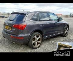 Audi Q5 3.0 TDI anno 2010 per ricambi - 3