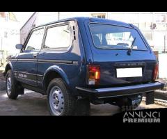 Lada niva 4x4 tutti i ricamca che ti servono